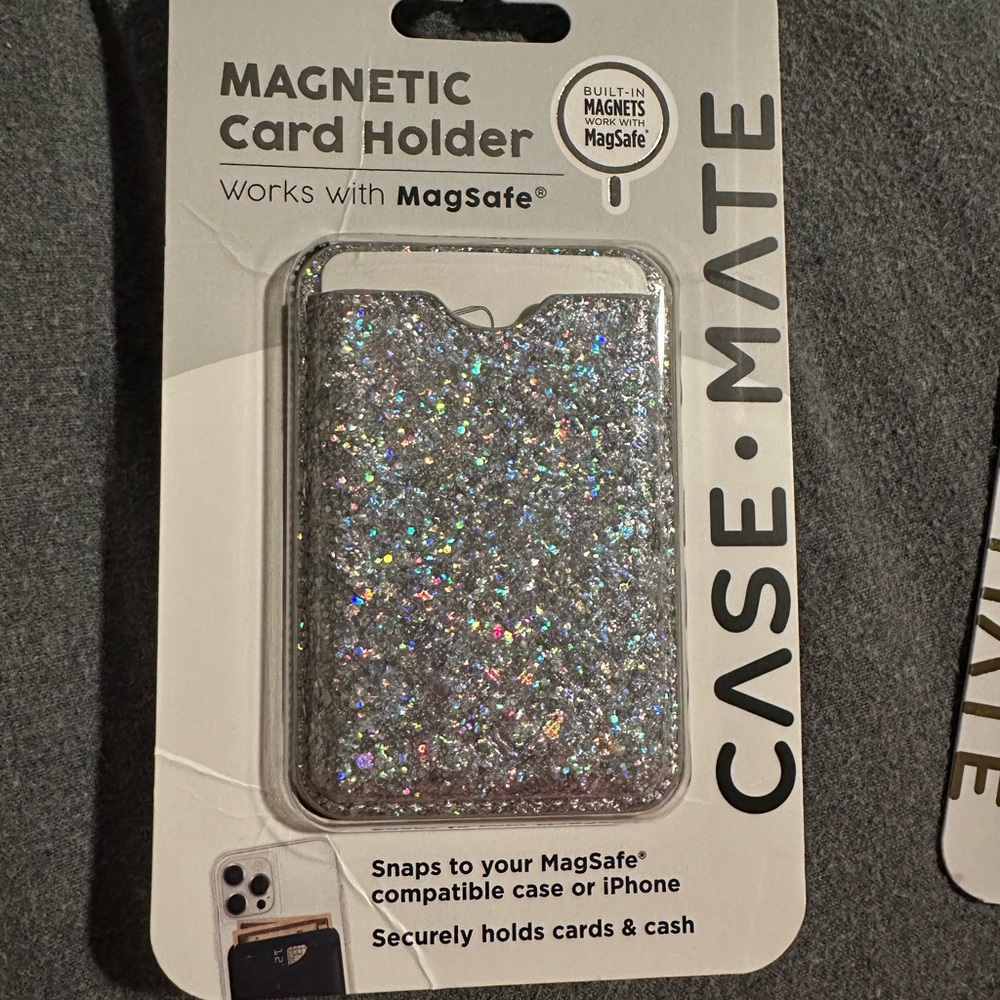 Case-Mate Silver Magnetic Card Holder for MagSafe